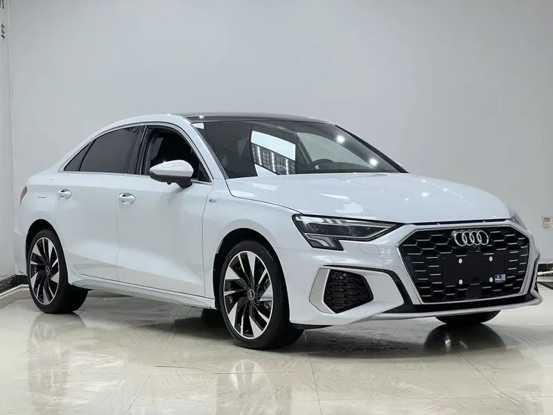 Audi A3 — фото 3