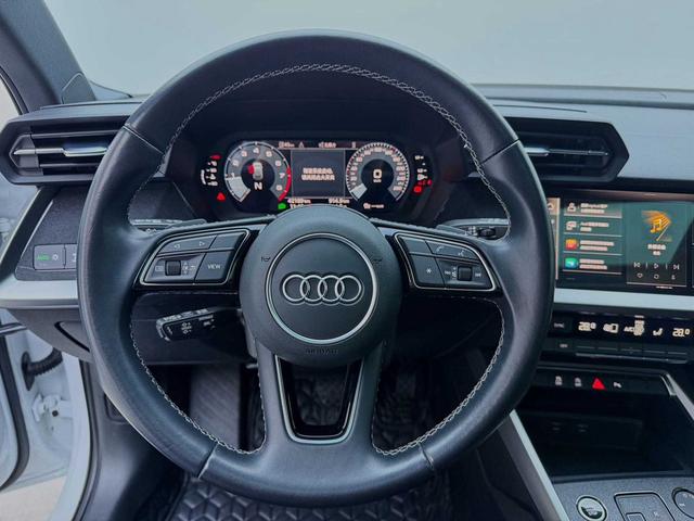 Audi A3 2022 Белый из Китая, фото 6