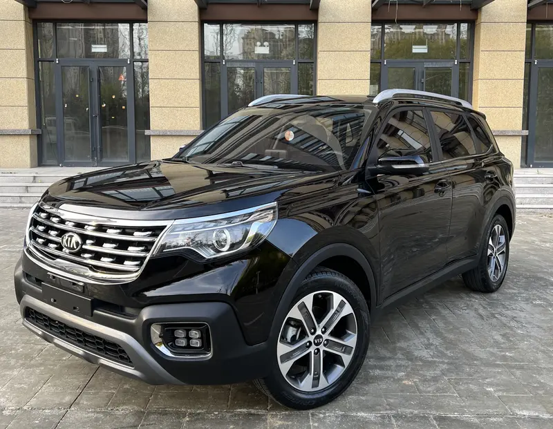 Kia Sportage — фото 1