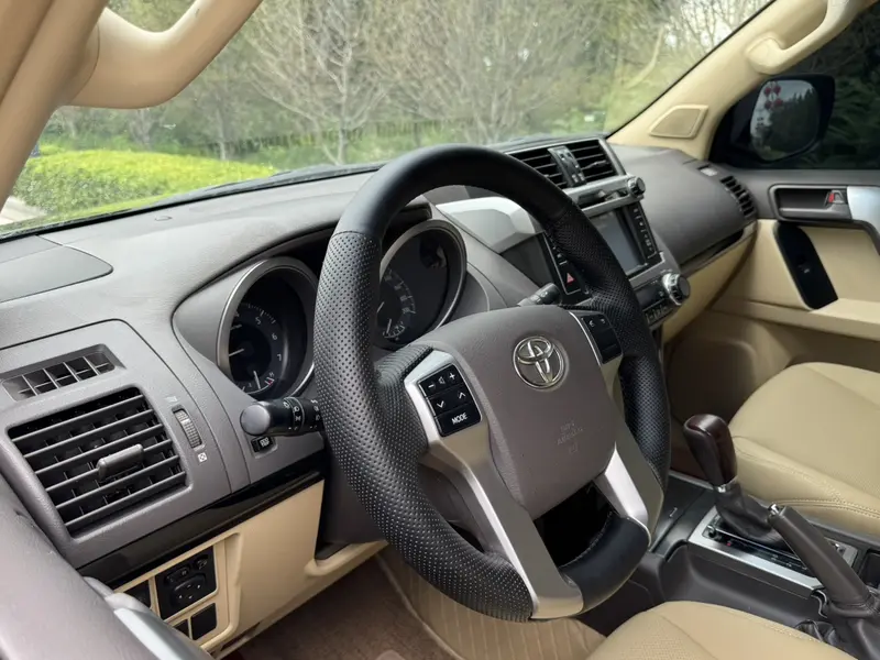 Toyota Prado 2.7 L AT — фото 11
