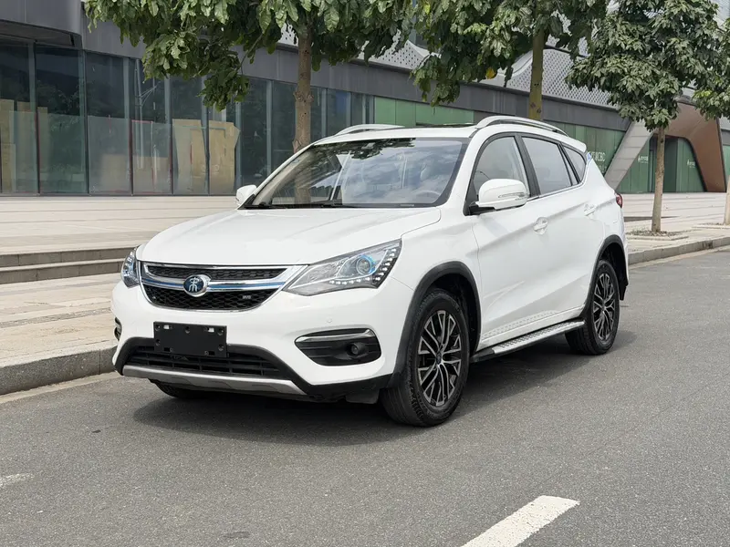 BYD DM 1.5 TID AWD Luxury