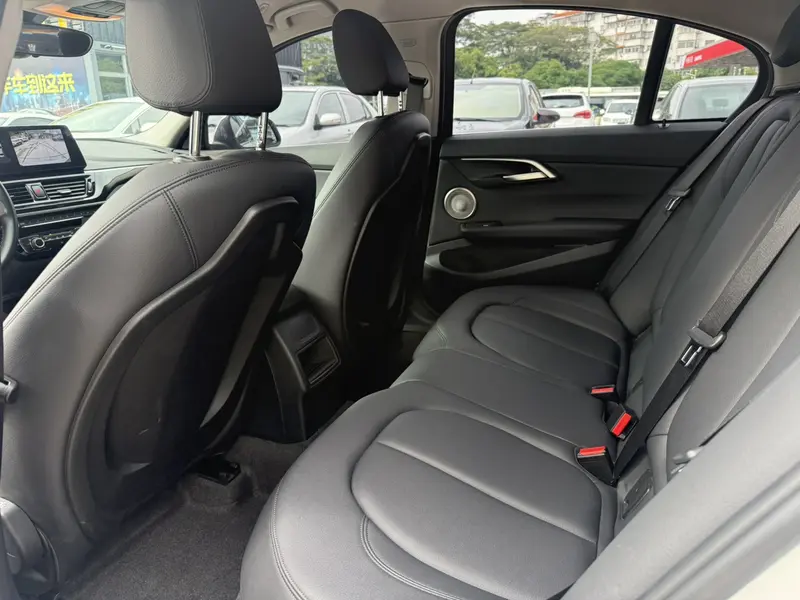 BMW 1 Series — фото 10