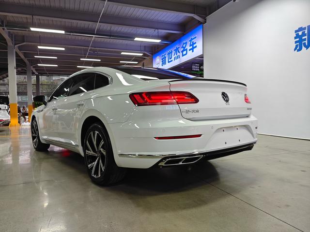 Volkswagen CC 2021 Белый из Китая, фото 4