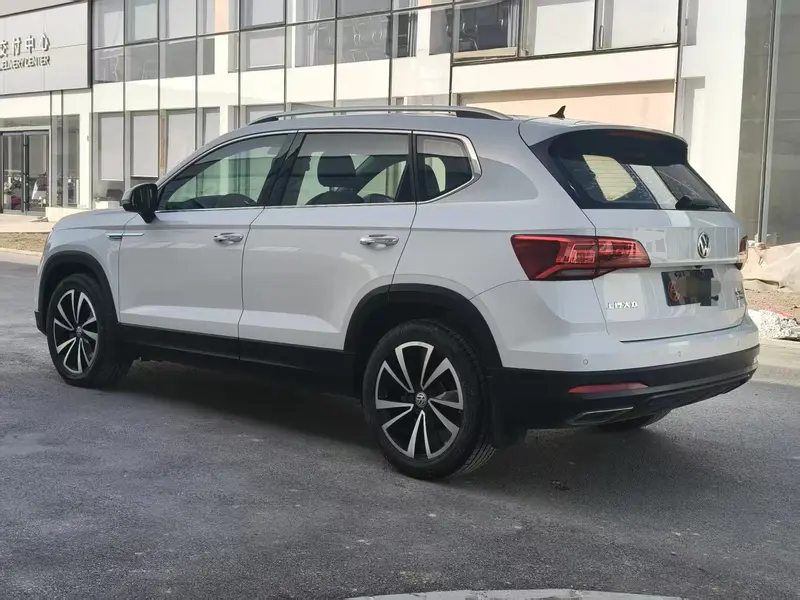 Volkswagen Tharu — фото 4