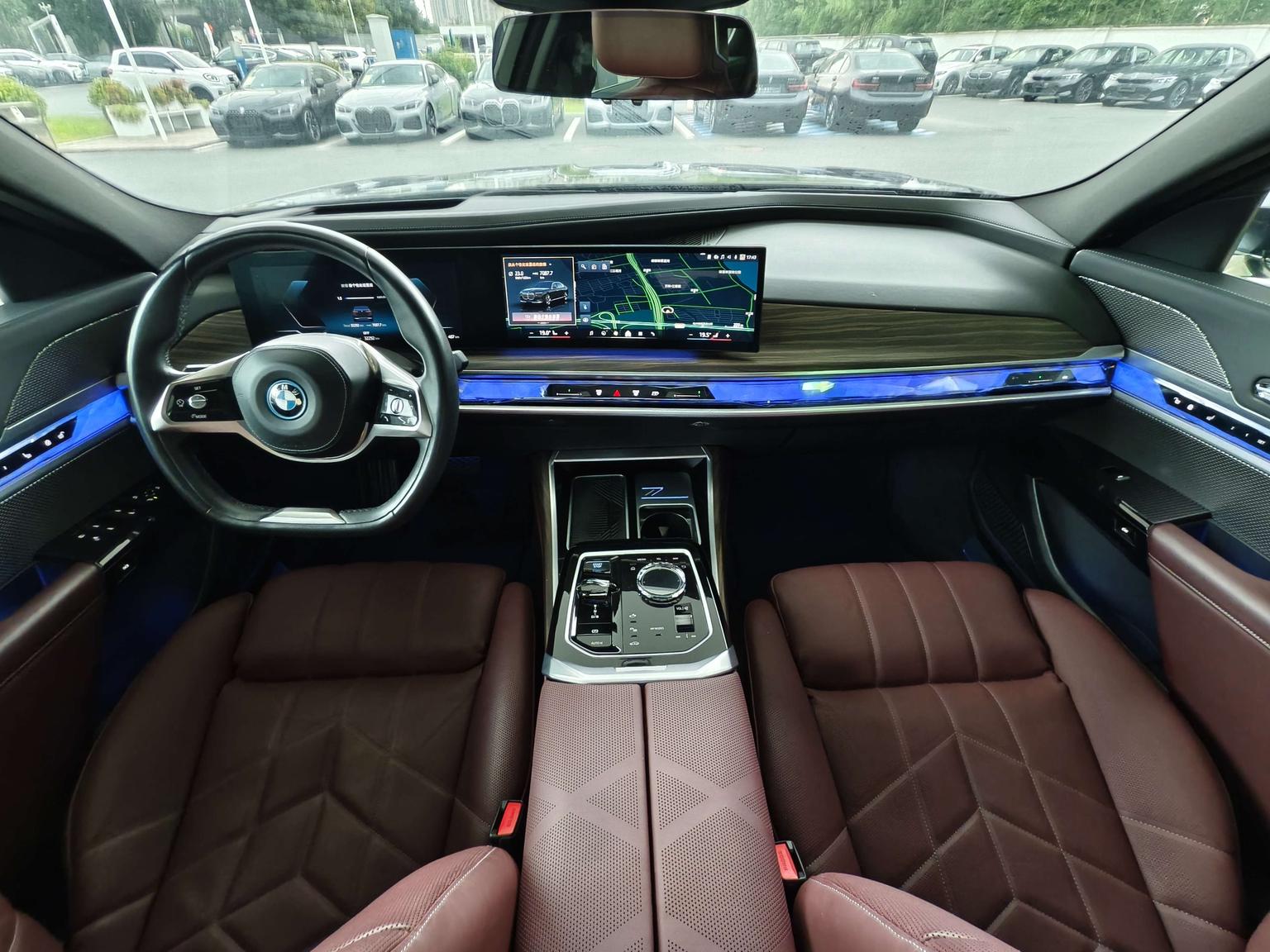BMW i7 — фотографии объявления, Фото 15