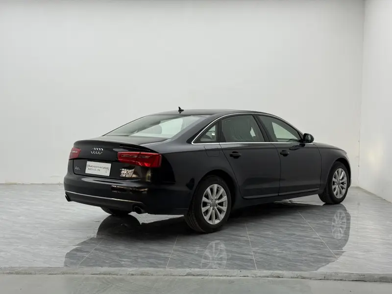 Audi A6L — фото 5