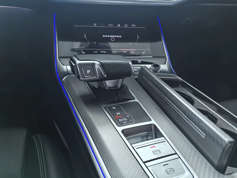 Audi A7 — фото 11