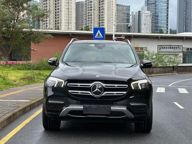 Mercedes-Benz GLE (import) 2022 Черный из Китая, фото 4