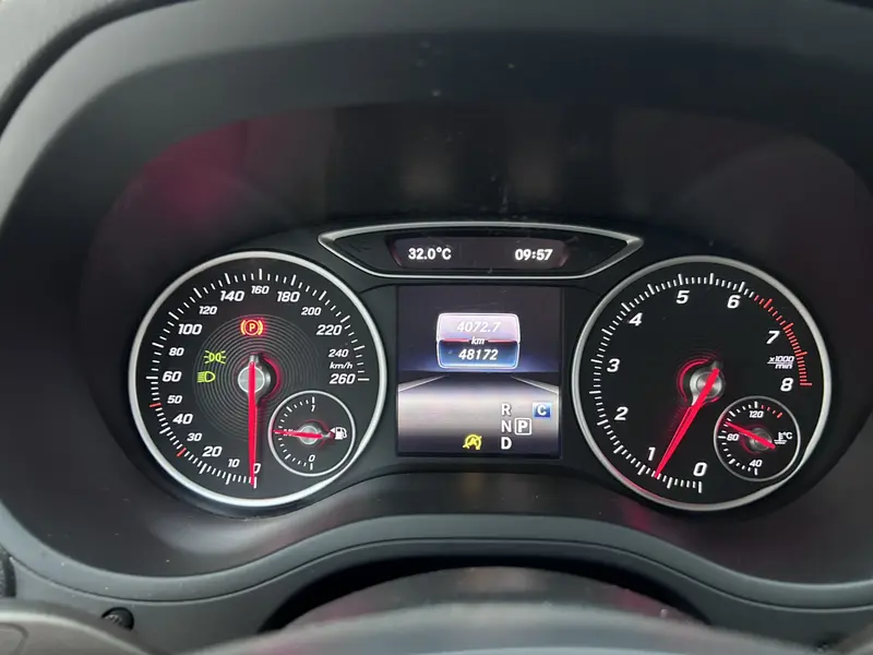 Mercedes-Benz B-Class — фото 12