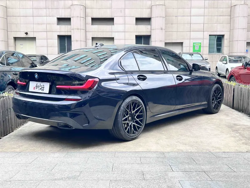 BMW 3 Series — фото 4