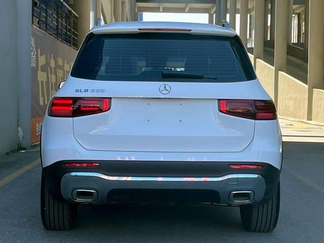Mercedes-Benz GLB 2025 Белый из Китая