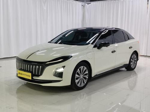 Hongqi E-QM5