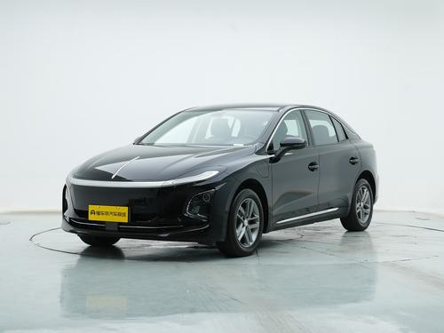 Hongqi E-QM5