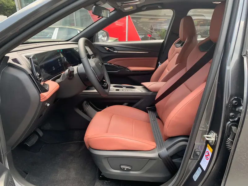 Changan X5 PLUS — фото 13