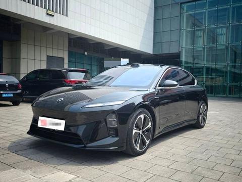 Nio ET5