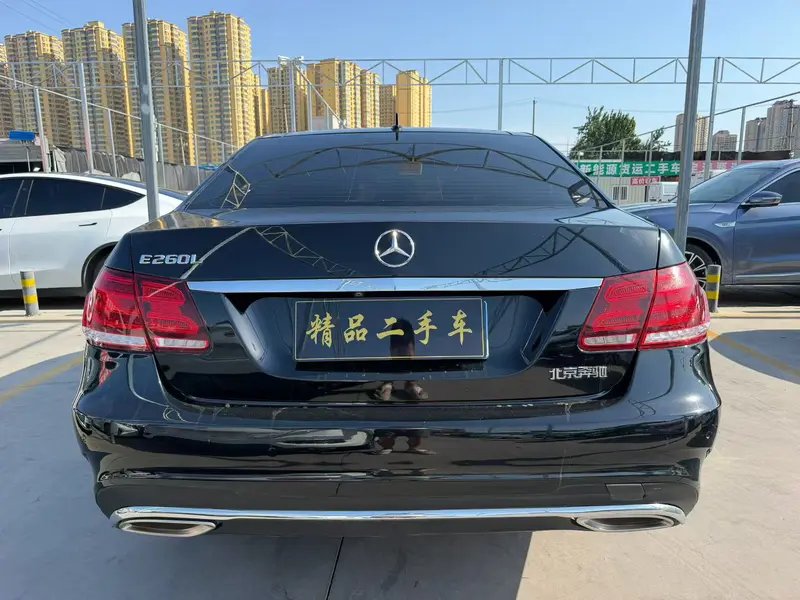 Mercedes-Benz E-Class E 260 L спорт — фото 4