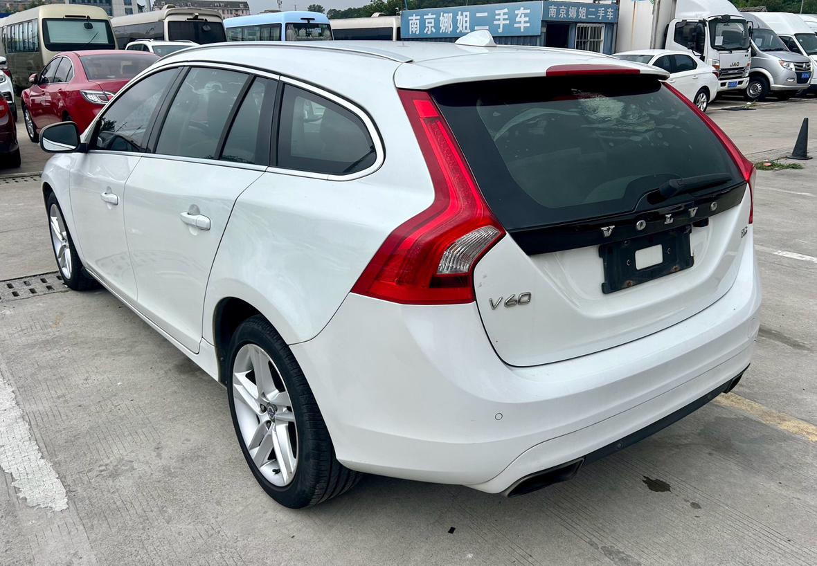 Volvo V60 2014 T5