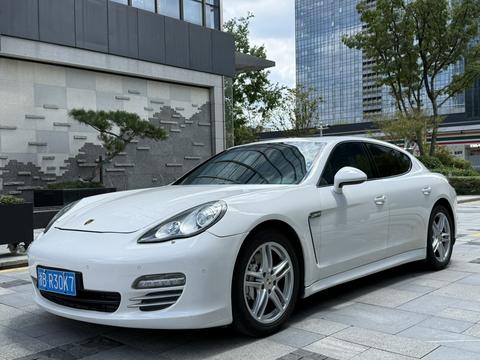 Porsche Panamera 2010 Panamera 4 3.6L