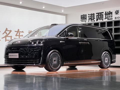 Luxeed V9