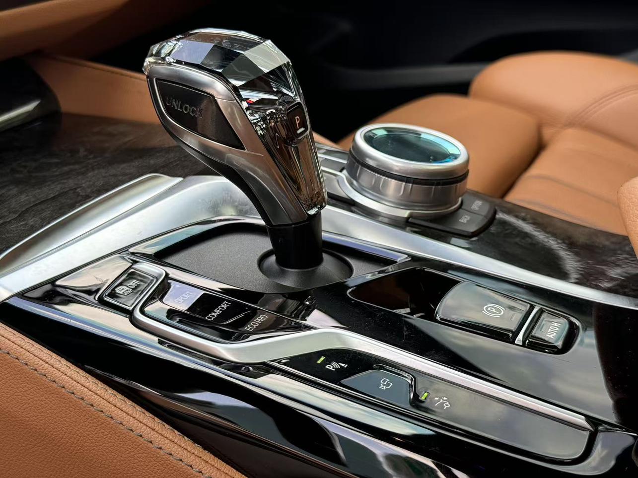 BMW 6 Series GT: фотография 43 из 48