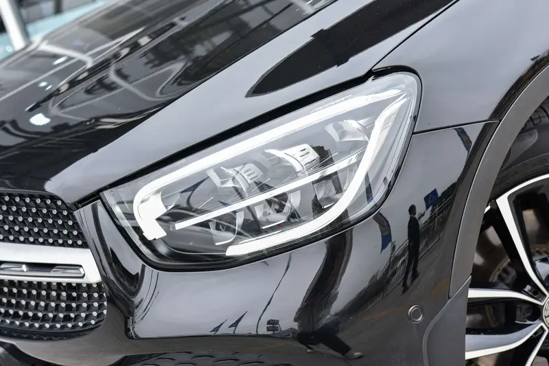 Mercedes-Benz GLC 260 L 4 MAT IC Luxury — фото 7