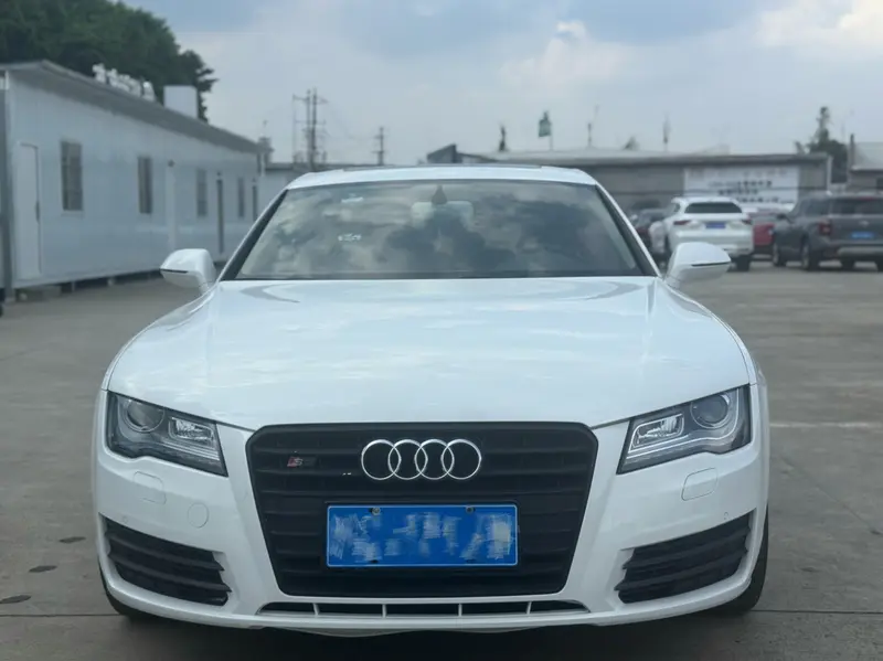 Audi A7 — фото 2