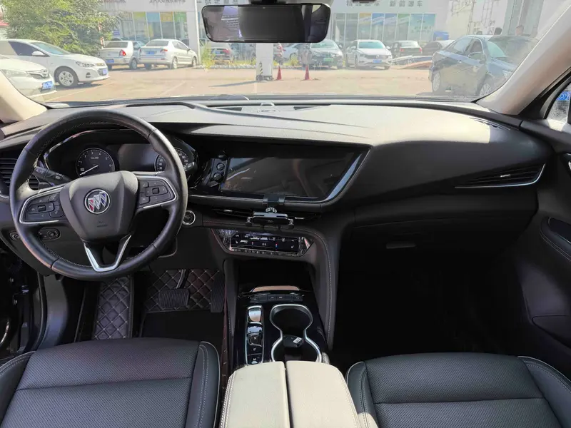 Buick Envision Plus 652T 5 мест люкс — фото 9