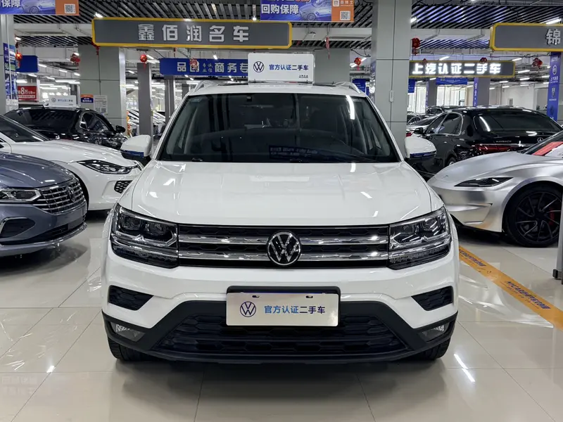Volkswagen Tharu — фото 2