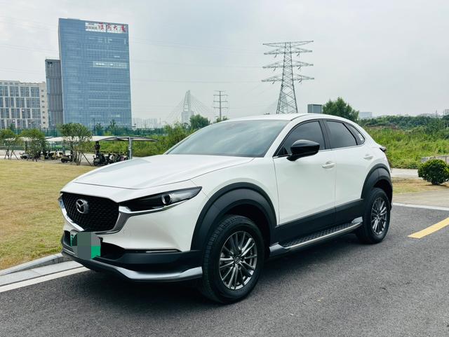Mazda CX-30 EV — фотографии объявления, Фото 2