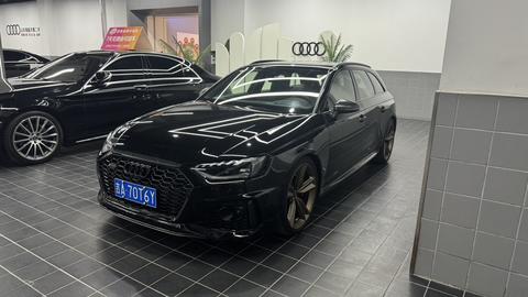 Audi RS 4