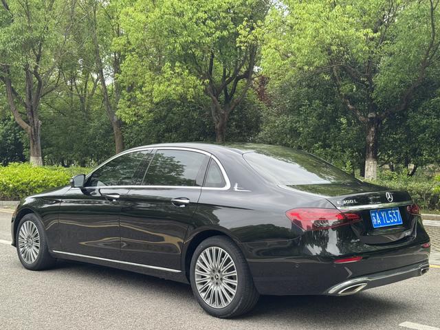 Mercedes-Benz E-class 2023 Черный из Китая