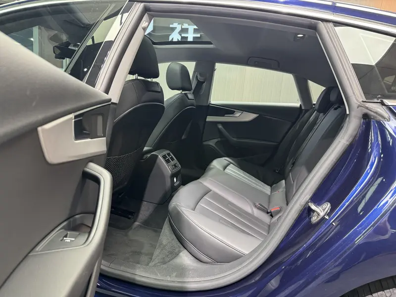 Audi A5 Sportback 40 TFSI стиль V — фото 13