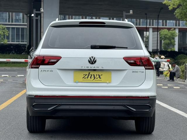 Volkswagen Tiguan L 2025 Белый из Китая, фото 4