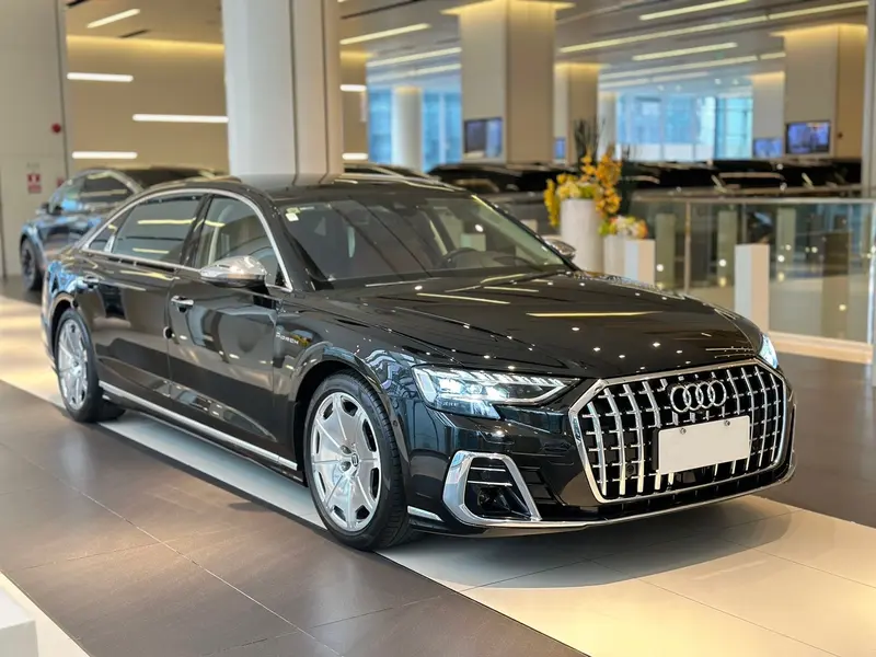 Audi A8 — фото 3