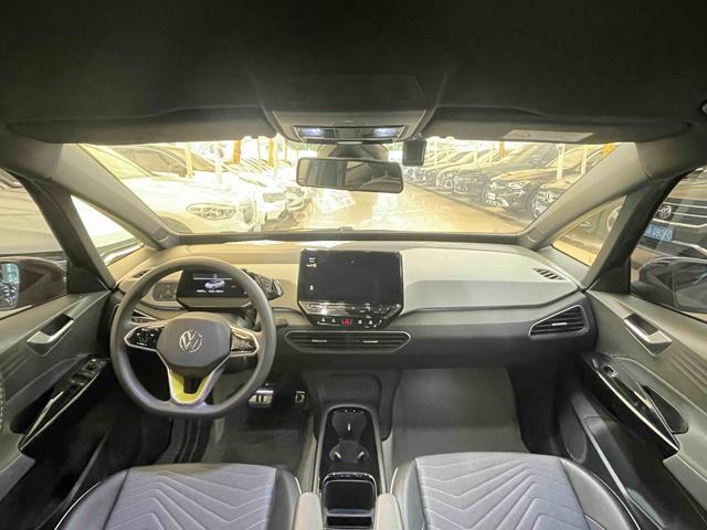 Volkswagen ID.3 2023 Темно-серый из Китая, фото 3