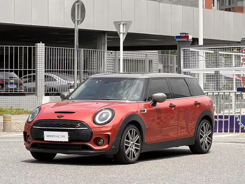MINI CLUBMAN 2.0 T COOPER S — фото 1