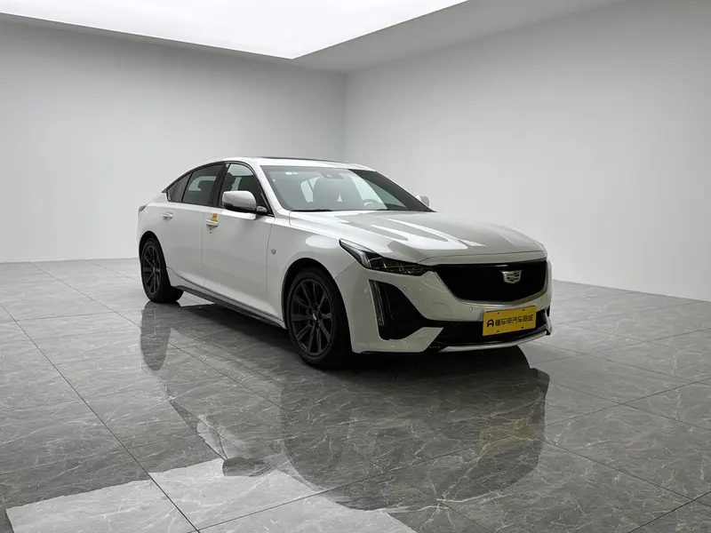 Cadillac CT5 — фото 3