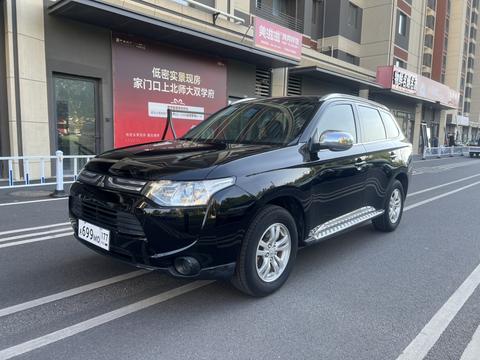 Mitsubishi Outlander (Import)