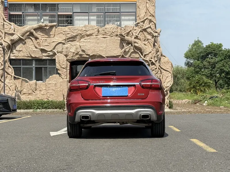 Mercedes-Benz GLA — фото 5