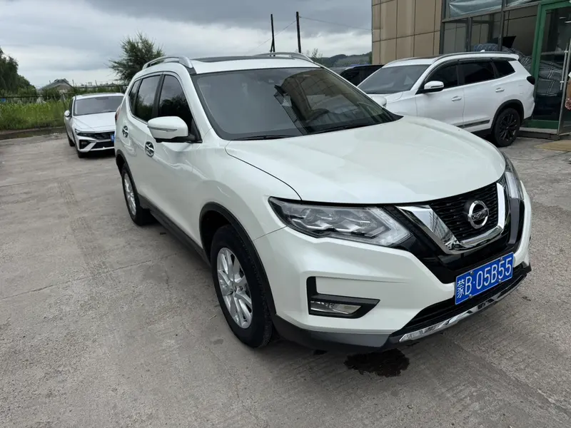 Nissan X-Trail — фото 3