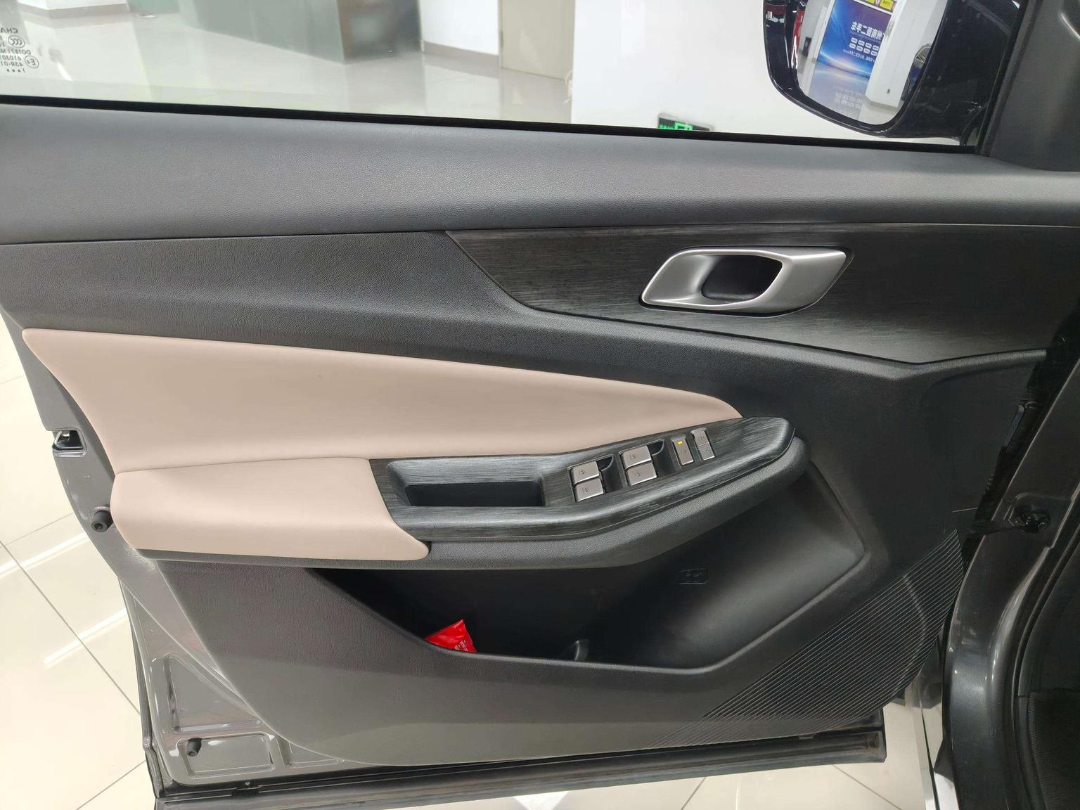 Changan CS55 PLUS: фотография 10 из 32