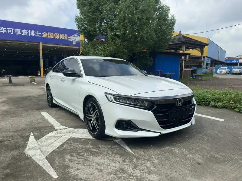 Honda Accord 2.0L — фото 3