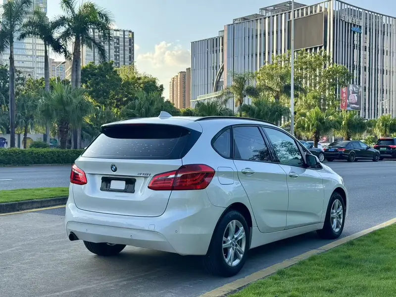 BMW 2 Xi Lv Xing Che 218i продвинутая — фото 7