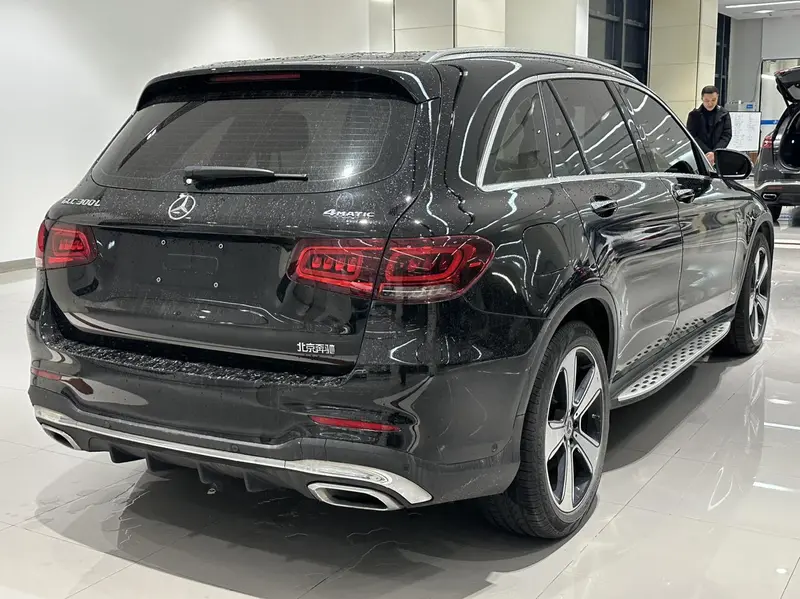 Mercedes-Benz GLC — фото 6