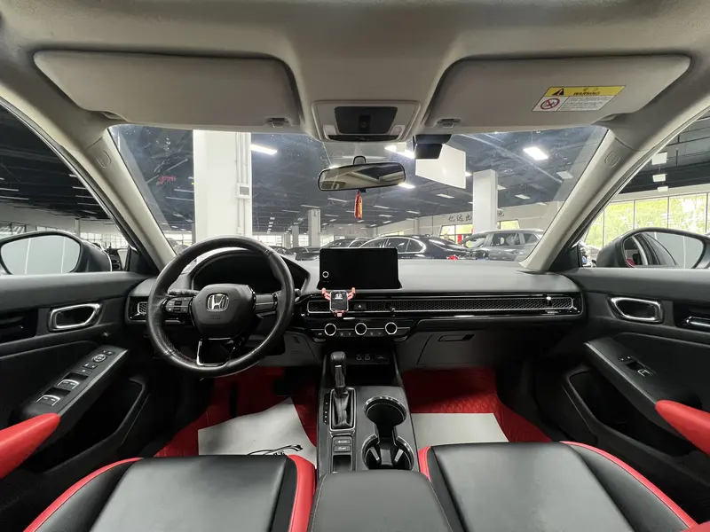 Honda Civic — фото 7