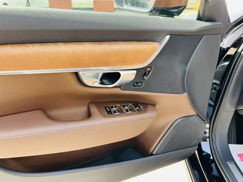 Volvo S90 — фото 13