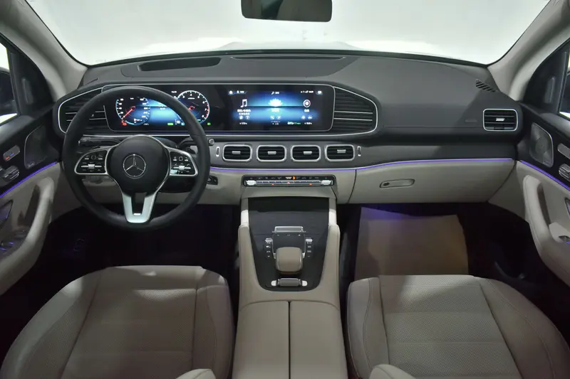 Mercedes-Benz GLE — фото 7