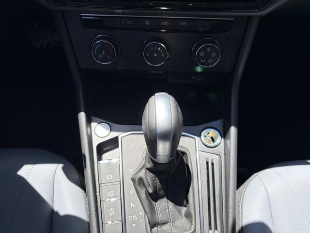 Volkswagen Lavida 2024 Черный из Китая, фото 4