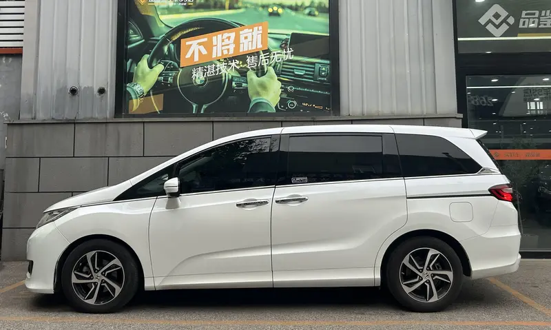Honda Odyssey — фото 3