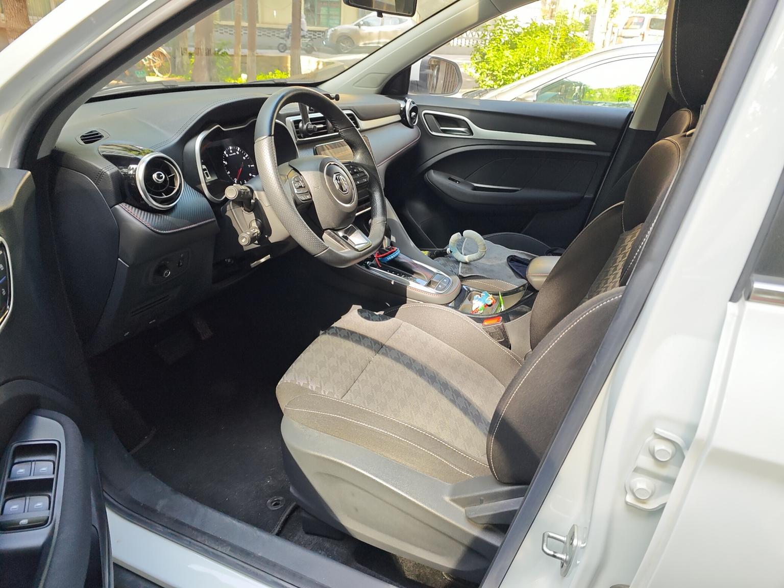 MG ZS 2022 1.5L CVT 918